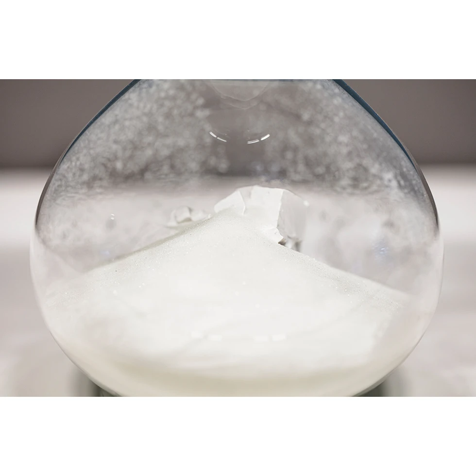 <a href="https://www.ueshima-collection.com/artist-list/7" style="color:inherit">DANIEL ARSHAM</a>:Hourglass white