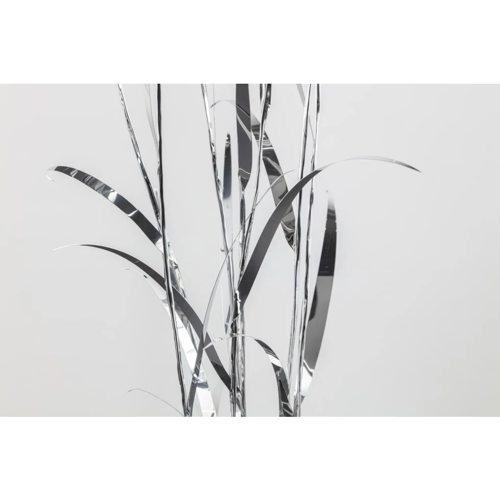 <a href="https://www.ueshima-collection.com/artist-list/214" style="color:inherit">TOSHIHIKO MITSUYA</a>:The Aluminium Garden- Structural Studies of Plants-love grass 2022