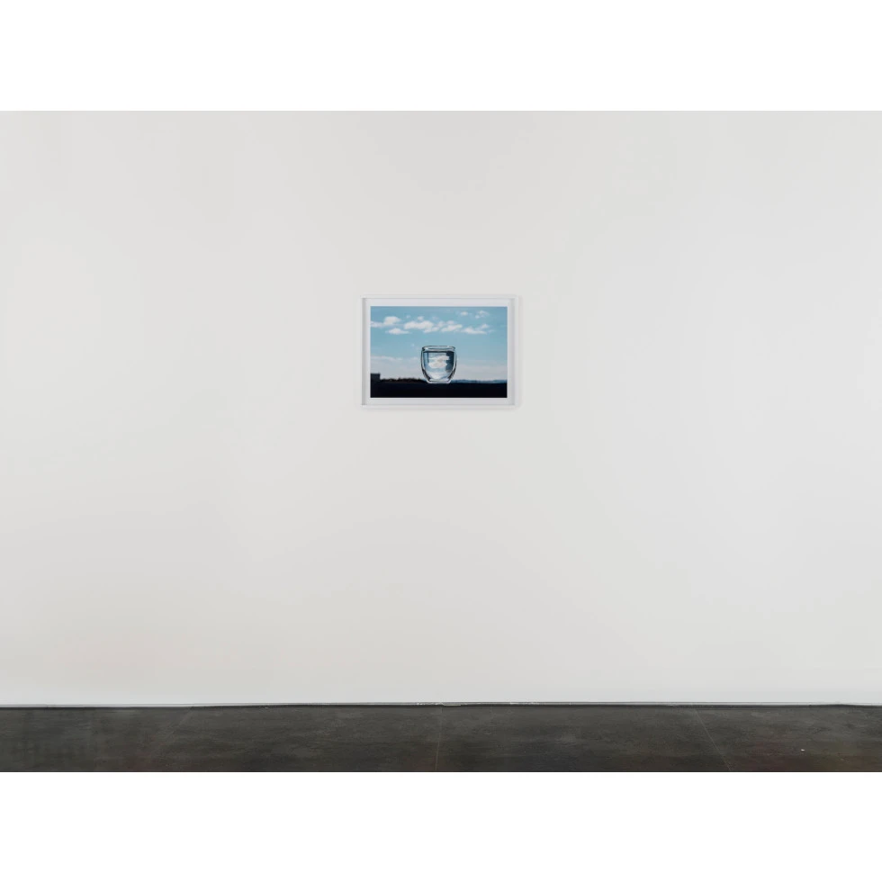 <a href="https://www.ueshima-collection.com/artist-list/339" style="color:inherit">AKI INOMATA</a>:昨日の空を思い出す 奈義町(岡山)、2024年6月14日 / Thinking of Yesterday’s Sky Nagi town(Okayama), 14th June 2024