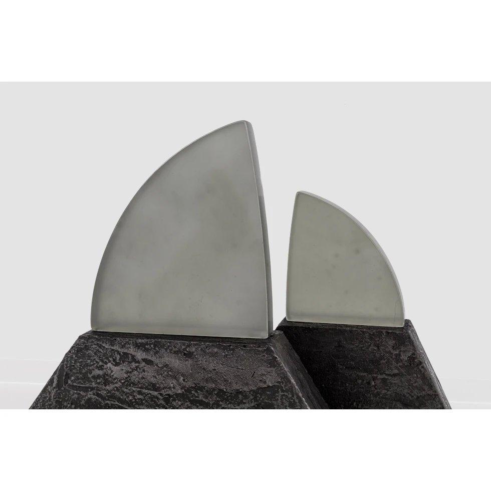 <a href="https://ueshima-collection.com/en/artist-list/275" style="color:inherit">TORKWASE DYSON</a>:Black Comp. 1 (Hypershapes)