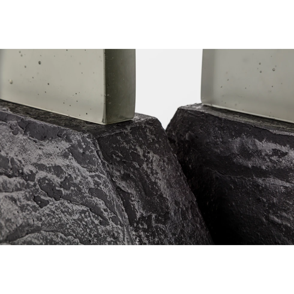 <a href="https://ueshima-collection.com/en/artist-list/275" style="color:inherit">TORKWASE DYSON</a>:Black Comp. 1 (Hypershapes)