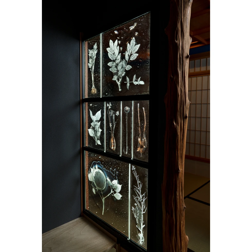 <a href="https://www.ueshima-collection.com/artist-list/213" style="color:inherit">佐々木類</a> / <a href="https://www.ueshima-collection.com/artist-list/213" style="color:inherit">RUI SASAKI</a>:キオクノカケラ
