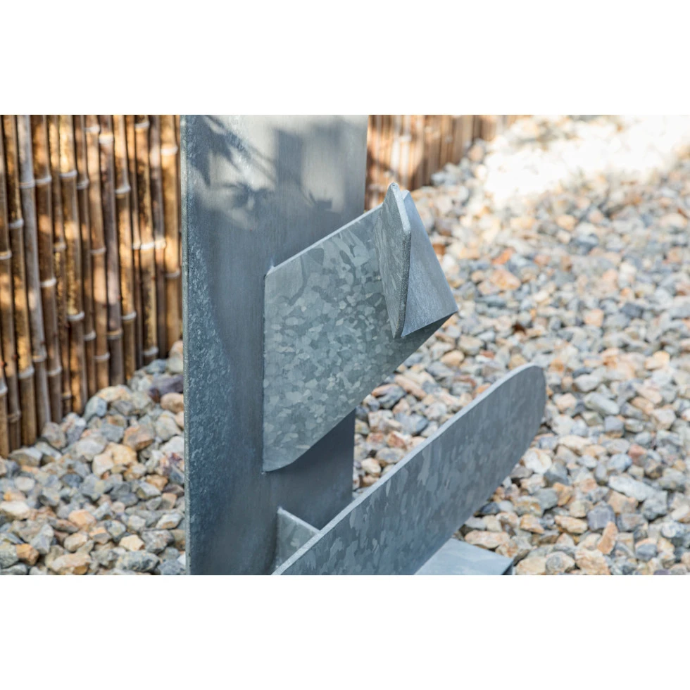 <a href="https://ueshima-collection.com/artist-list/355" style="color:inherit">イサム・ノグチ</a> / <a href="https://ueshima-collection.com/artist-list/355" style="color:inherit">ISAMU NOGUCHI</a>:坐禅 / Zazen