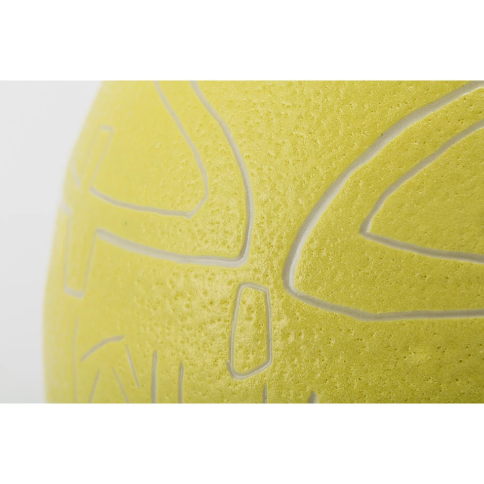 Shio Kusaka: (carved 94)