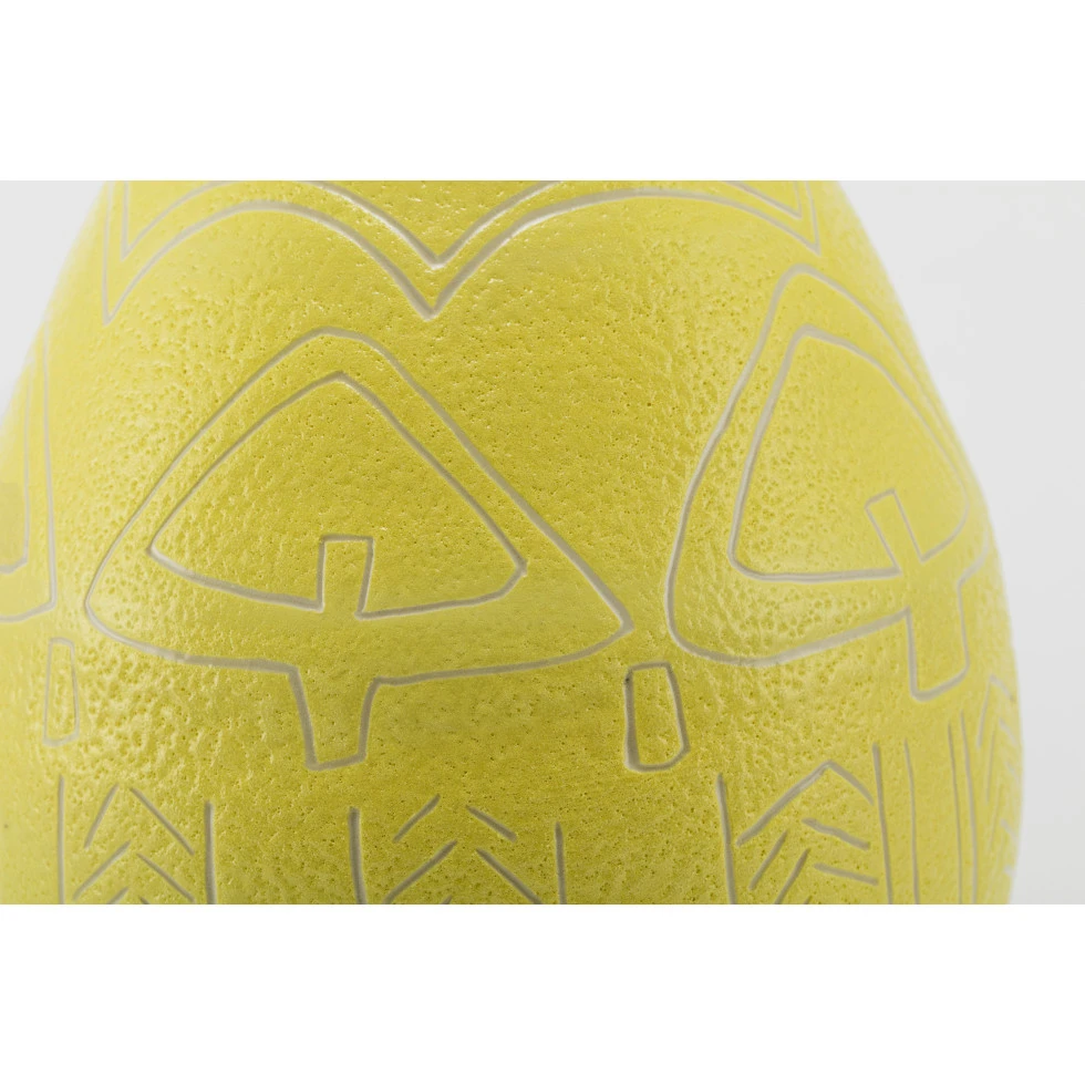 Shio Kusaka: (carved 94)