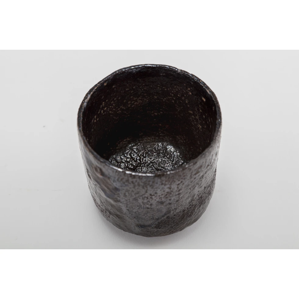 大樋芳土庵(初代) / Hodoan Ohi(I):黒筒茶碗　銘 冬籠 /  Black Cylindrical Tea Bowl named “Fuyugomori”