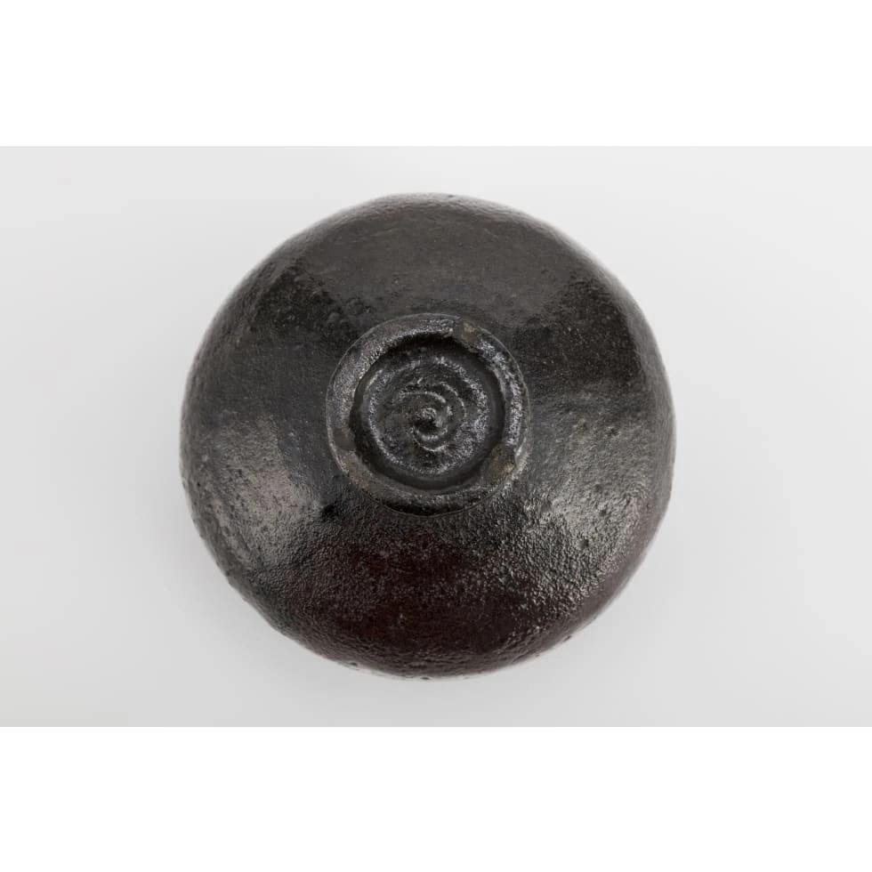 樂一入(四代) / Ichinyu Raku(Ⅳ):黒茶碗 銘「面白や」/  Black Raku Tea Bowl named “Omoshiroya”
